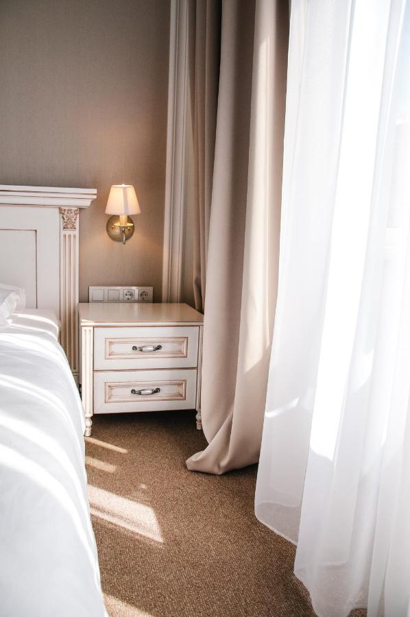 Orly Park-Hotel Kiev Luaran gambar